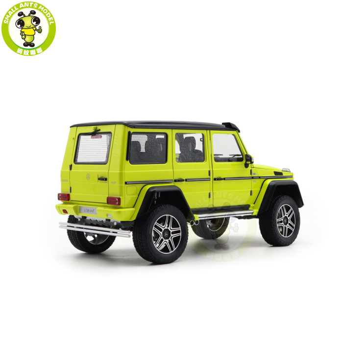 1/18 Mercedes-BENZ G500 4×4² G Class AUTOart 76319 Yellow Model Car