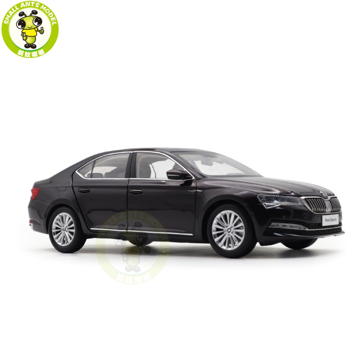 1/18 Skoda New SUPERB Diecast Model Toy Car Gifts For Friends Father