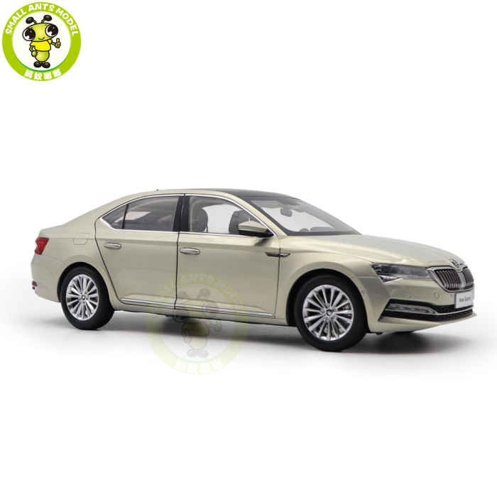 1/18 Skoda New SUPERB Diecast Model Toy Car Gifts For Friends Father