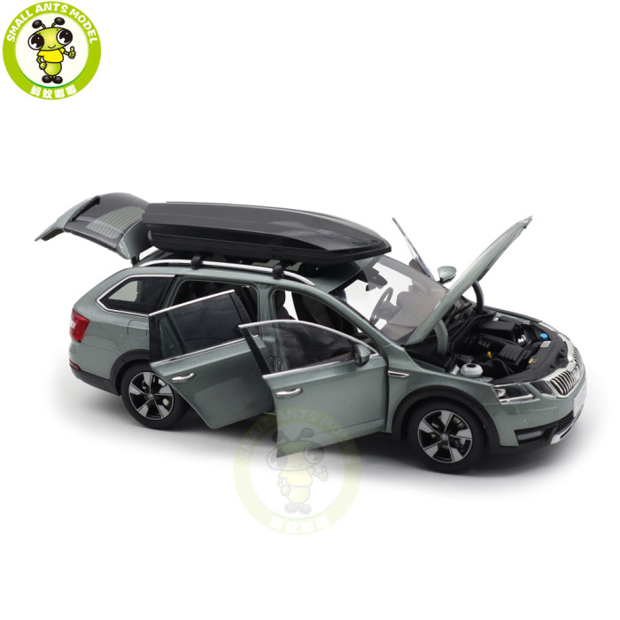 1/18 VW Skoda Octavia Combi Wagon Diecast Model Toy Car Gifts For Friends Father