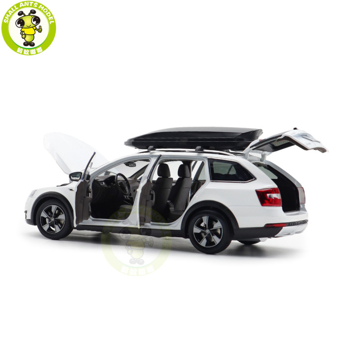 1/18 VW Skoda Octavia Combi Wagon Diecast Model Toy Car Gifts For Friends Father