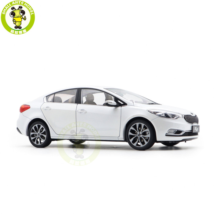 1/18 Hyundai KIA K3 Diecast Model Toys Car Gifts For Father Friends