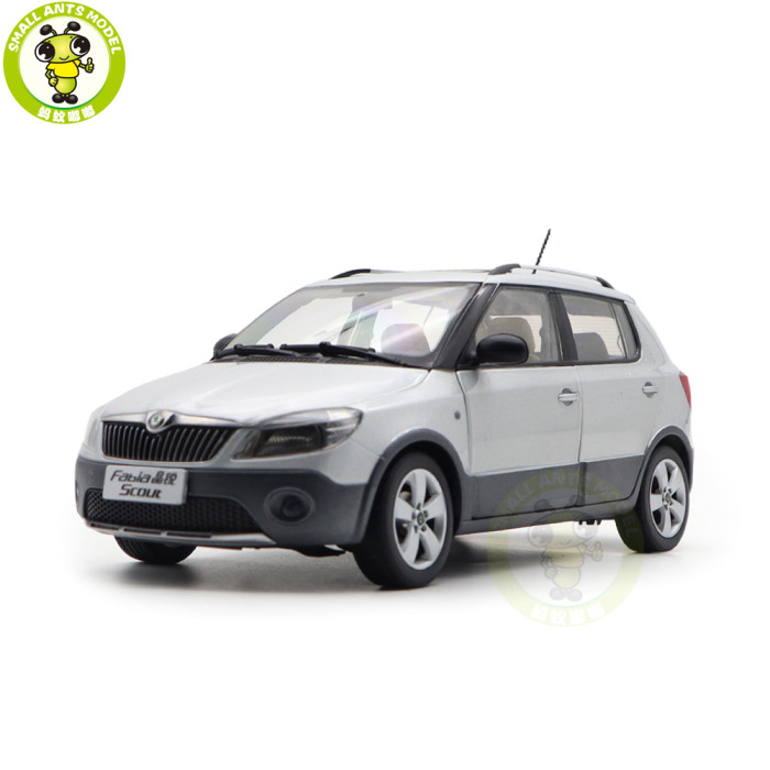 1/18 VW Skoda Fabia Scout Diecast Model Toy Car Gifts For Father Friends