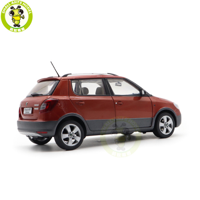 1/18 VW Skoda Fabia Scout Diecast Model Toy Car Gifts For Father Friends
