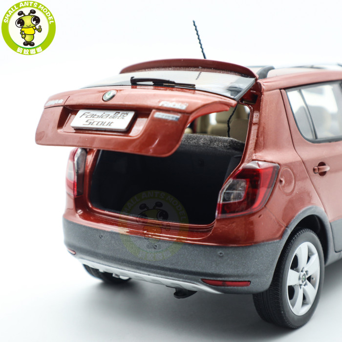 1/18 VW Skoda Fabia Scout Diecast Model Toy Car Gifts For Father Friends