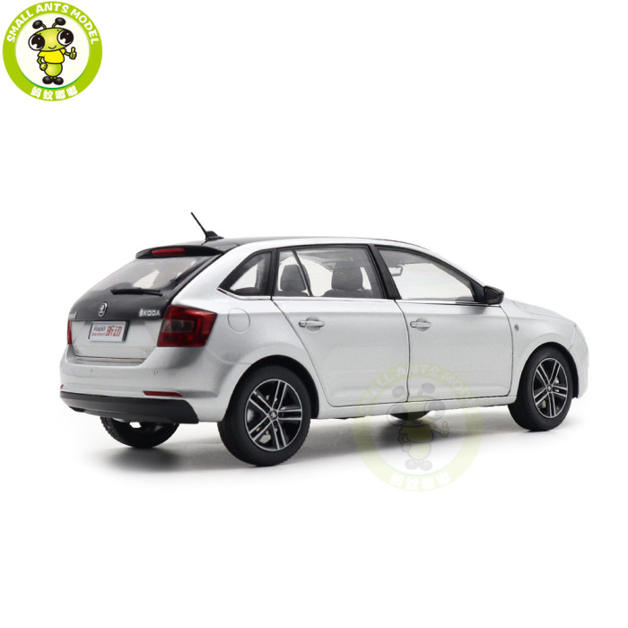 1/18 VW Skoda Rapid Spaceback Diecast Model Toy Car Gifts For Father Friends