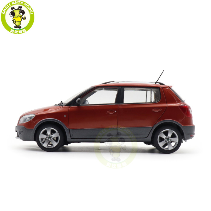 1/18 VW Skoda Fabia Scout Diecast Model Toy Car Gifts For Father Friends