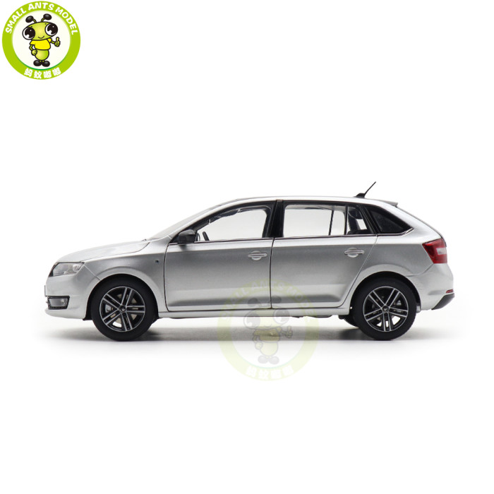1/18 VW Skoda Rapid Spaceback Diecast Model Toy Car Gifts For Father Friends