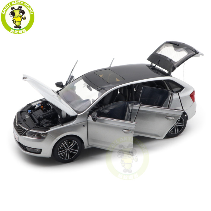 1/18 VW Skoda Rapid Spaceback Diecast Model Toy Car Gifts For Father Friends