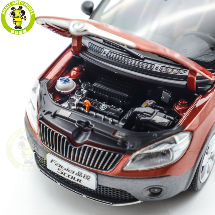 1/18 VW Skoda Fabia Scout Diecast Model Toy Car Gifts For Father Friends