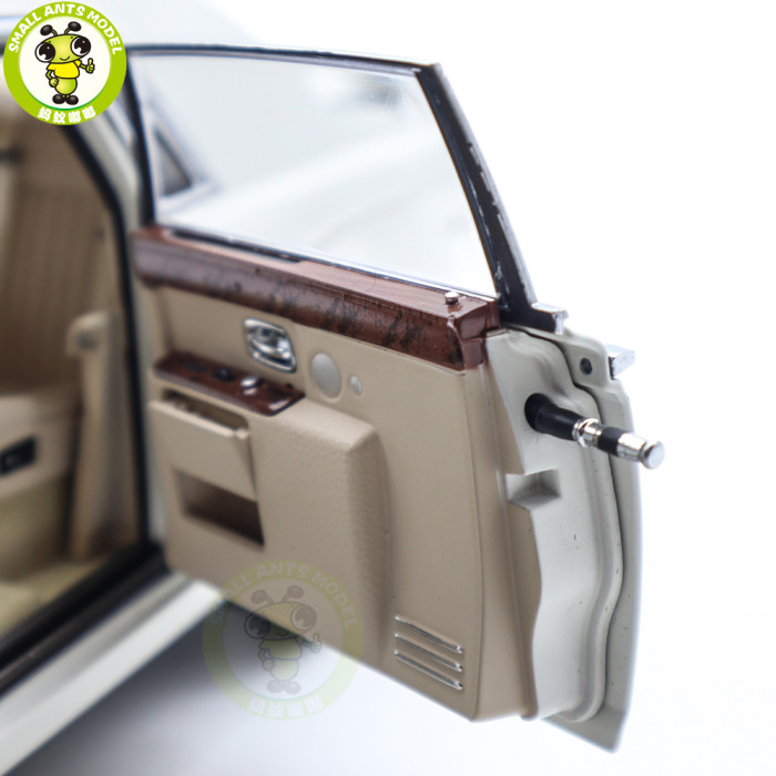 1/18 Rolls-Royce Phantom VII Extended Kyosho 08841EW2 White Diecast Model Toy Car Gifts For Father Friends