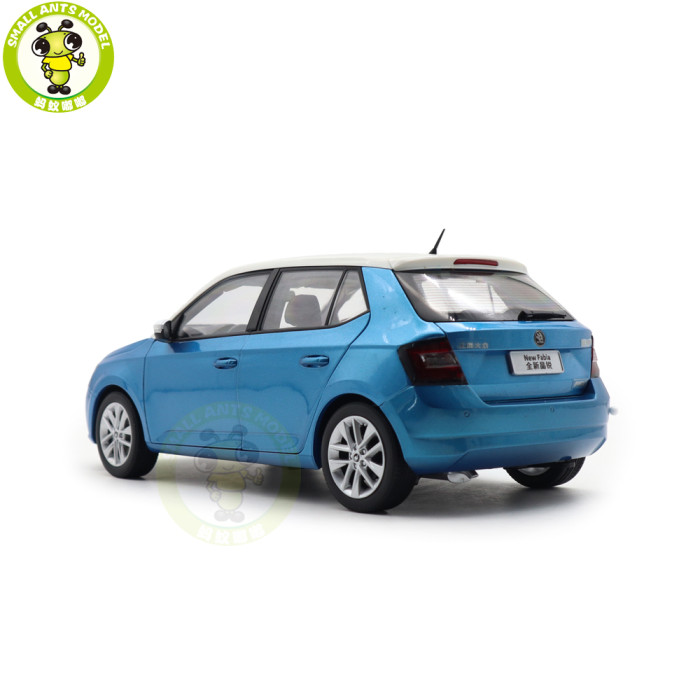 1/18 VW Skoda Fabia Diecast Model Toy Car Gifts For Father Friends