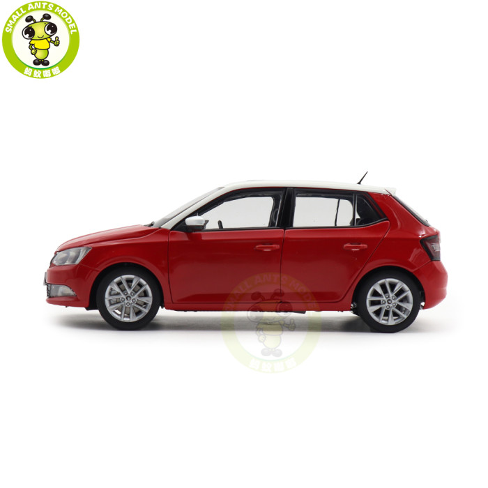 1/18 VW Skoda Fabia Diecast Model Toy Car Gifts For Father Friends