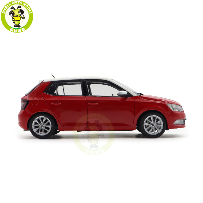 1/18 VW Skoda Fabia Diecast Model Toy Car Gifts For Father Friends