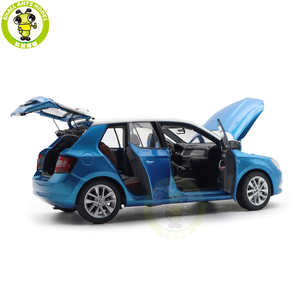 1/18 VW Skoda Fabia Diecast Model Toy Car Gifts For Father Friends