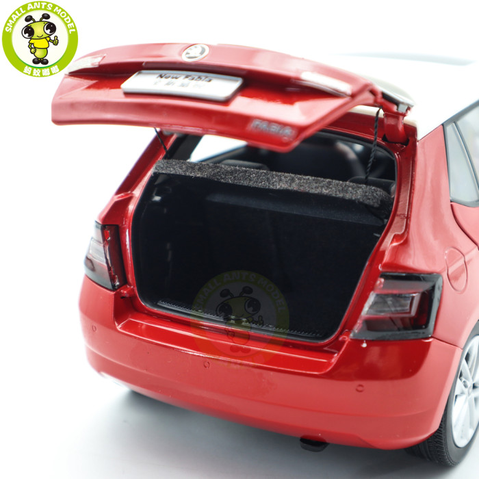 1/18 VW Skoda Fabia Diecast Model Toy Car Gifts For Father Friends