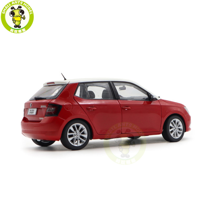 1/18 VW Skoda Fabia Diecast Model Toy Car Gifts For Father Friends