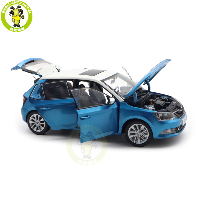 1/18 VW Skoda Fabia Diecast Model Toy Car Gifts For Father Friends