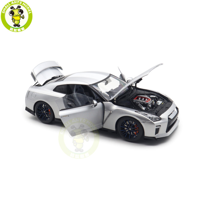 1/18 MOTORHELIX Nissan GT R GT-R R35 50th Anniversary Diecast Model Toy Car Gifts For Father Friends
