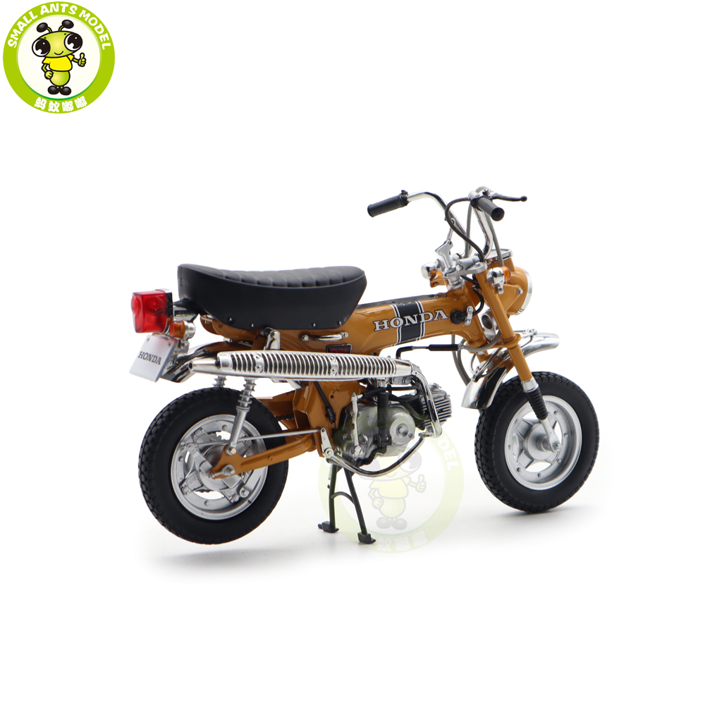 1/10 EBBRO Honda DAX Honda ST50 1969 Diecast Model Motorcycle Car
