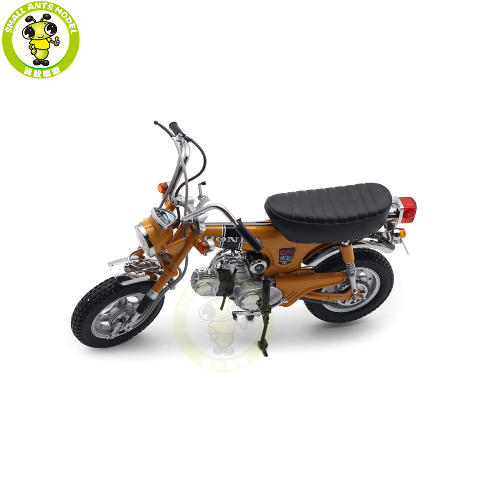 1/10 EBBRO Honda DAX Honda ST50 1969 Diecast Model Motorcycle Car