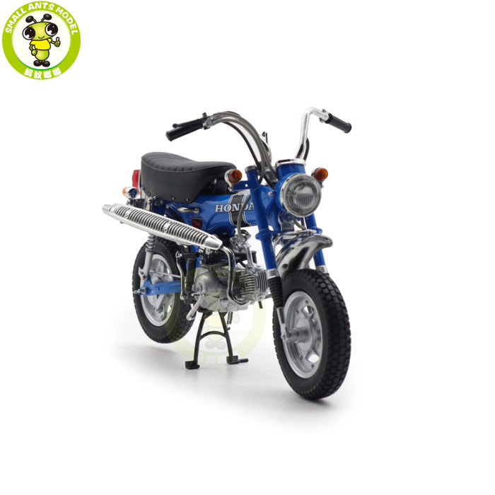 1/10 EBBRO Honda DAX Honda ST50 1969 Diecast Model Motorcycle Car Toy Gifts For Friends Father
