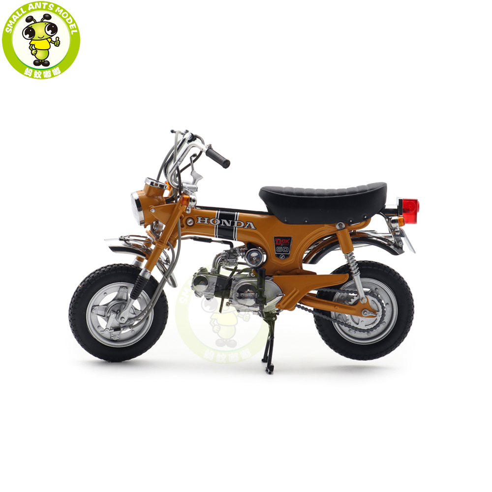 1/10 EBBRO Honda DAX Honda ST50 1969 Diecast Model Motorcycle Car