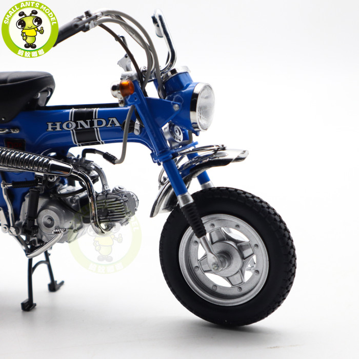 1/10 EBBRO Honda DAX Honda ST50 1969 Diecast Model Motorcycle Car Toy Gifts For Friends Father