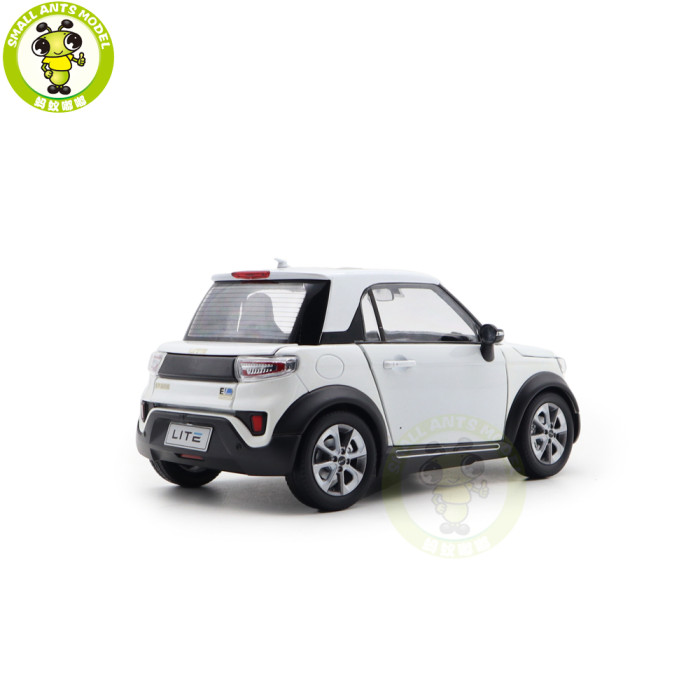 1/18 BAIC LITE Afcfox Diecast Model Toy Car Gifts For Father Friends