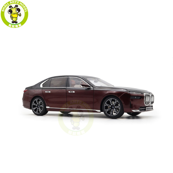 1/18 Minichamps BMW i7 Diecast Model Toys Car Gifts For Father Friends