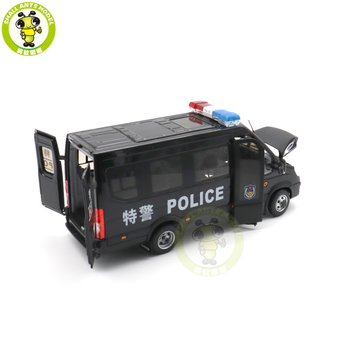 1/24 Iveco Commercial Vehicles Bus Diecast Model Toy Car Gifts For Friends Father