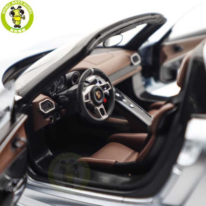 1/18 Porsche 918 Spyder Weissach Package Autoart 77923 Liquid Metal Chrome Blue Model Toy Car Gifts For Father Friends
