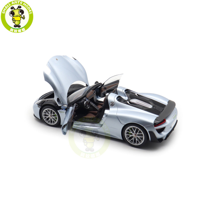 1/18 Porsche 918 Spyder Weissach Package Autoart 77923 Liquid Metal Chrome Blue Model Toy Car Gifts For Father Friends