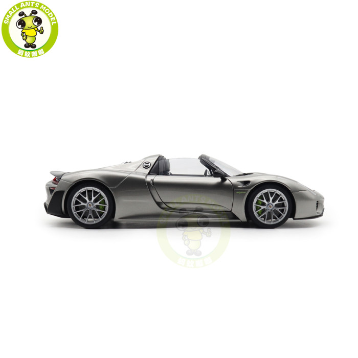 1/18 Porsche 918 Spyder Weissach Package Autoart 77922 Liquid Metal Silver Model Toy Car Gifts For Father Friends