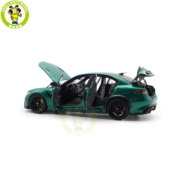 1/18 Alfa Romeo Giulia GTA 952 MOTORHELIX Diecast Model Toy Car Gifts For Father Friends