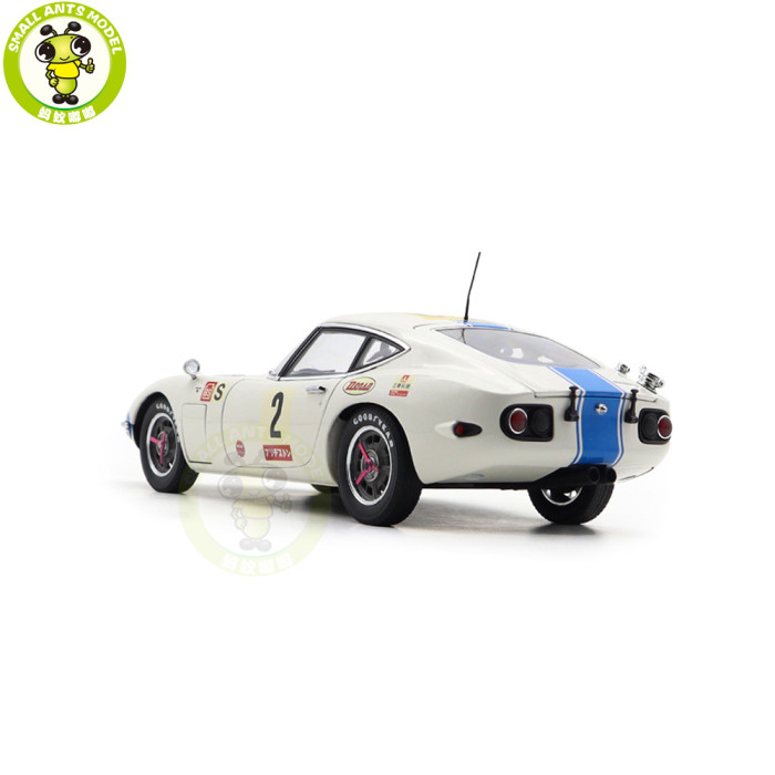 1/18 AUTOart 86716 Toyota 2000GT 24 HRS FUJI 1967 #2 Diecast Model Toy Car Gifts For Friends Father