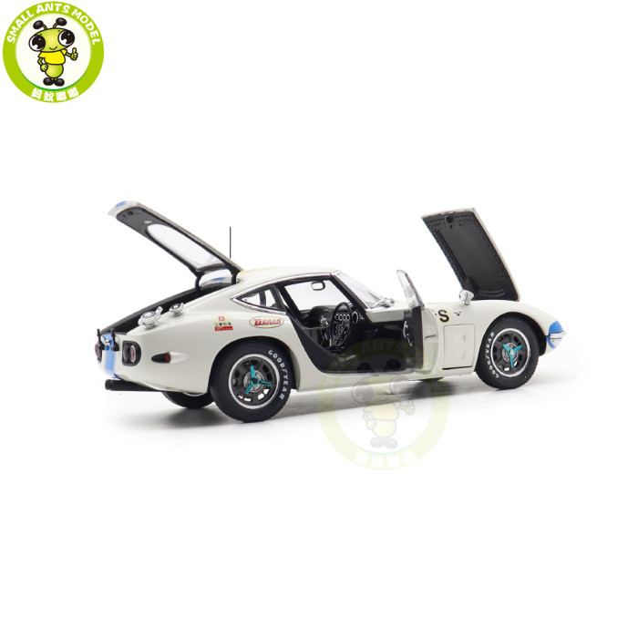 1/18 AUTOart 86716 Toyota 2000GT 24 HRS FUJI 1967 #2 Diecast Model Toy Car Gifts For Friends Father