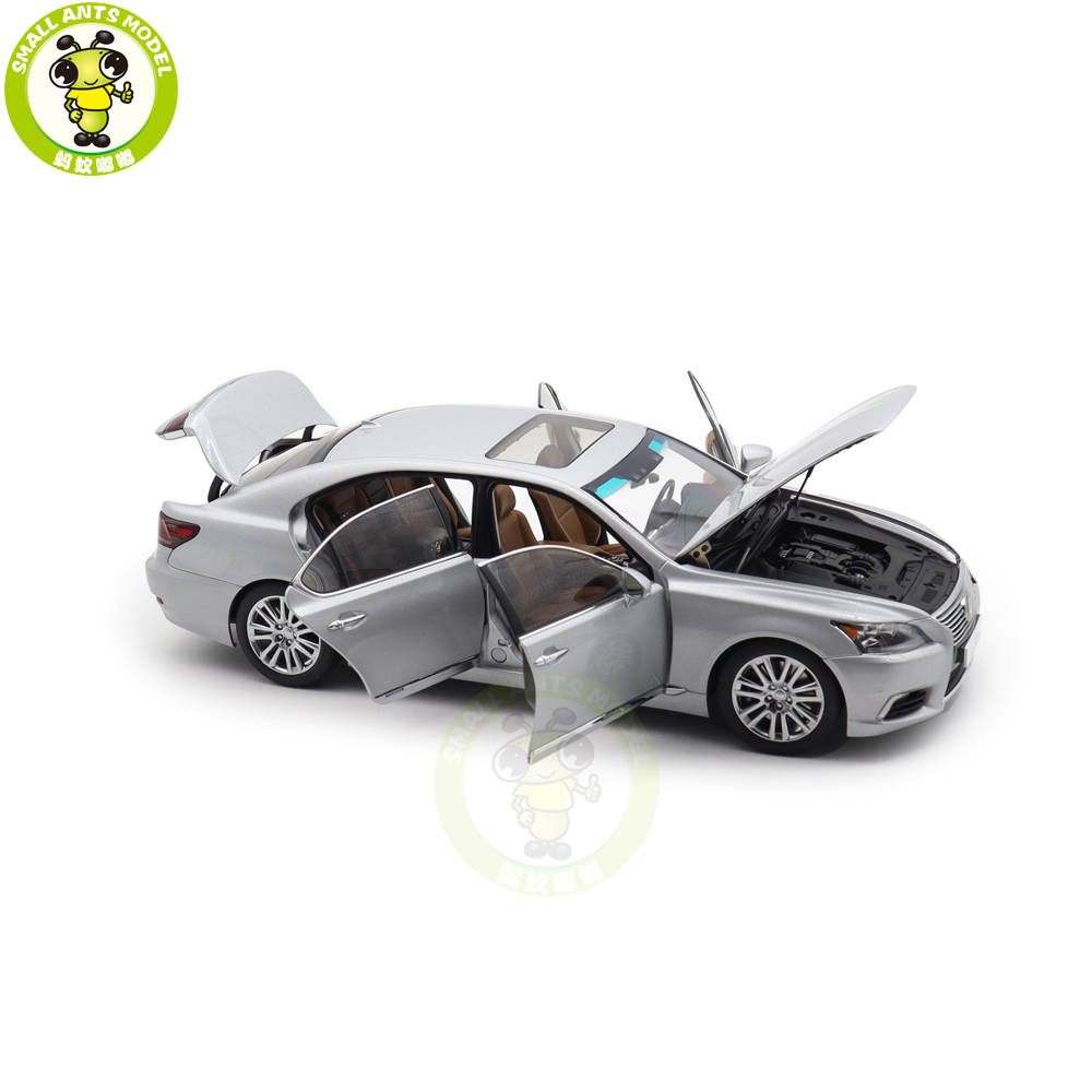 1/18 AUTOart 78841 Lexus LS600hL Sonic Silver Diecast Model Toy