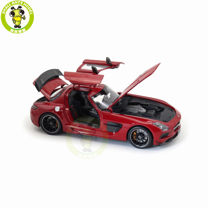 1/18 Minichamps Mercedes-Benz AMG SLS Black Series 2013 Diecast Model Toys Car Gifts For Father Friends