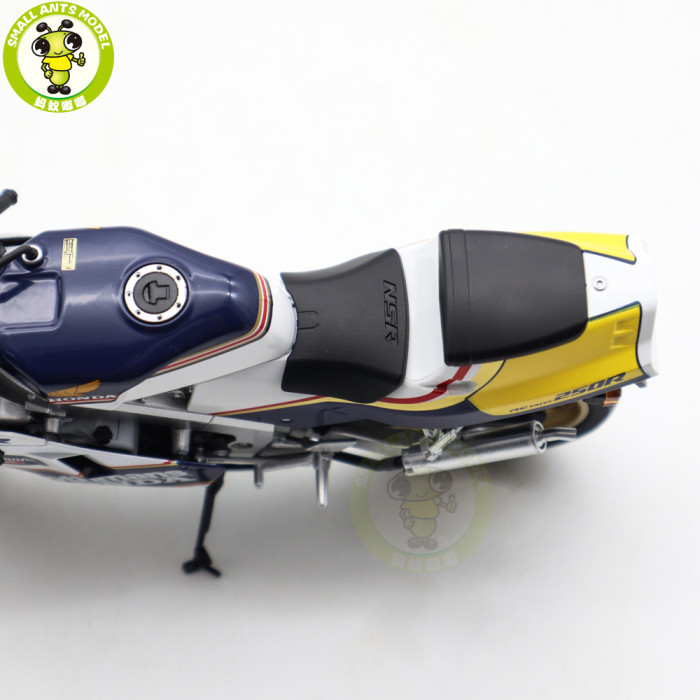 1/12 AOSHIMA Honda NSR250R '88 Diecast Model Motorcycle Car Toy Gifts For Friends Father