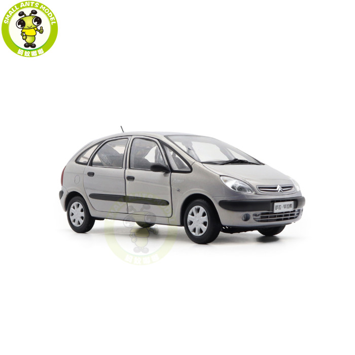 1/18 Citroen XSARA Picasso Diecast Model Toy Car Gifts For Friends Father