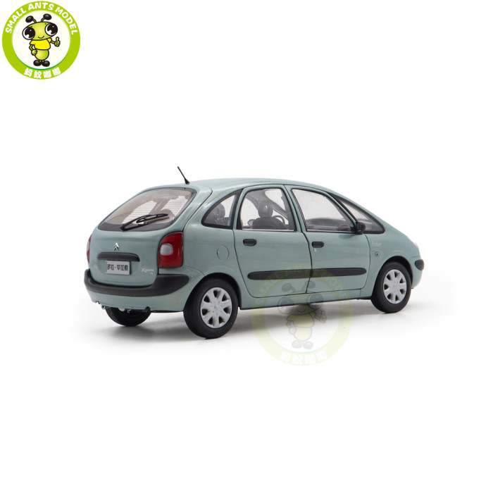 1/18 Citroen XSARA Picasso Diecast Model Toy Car Gifts For Friends Father
