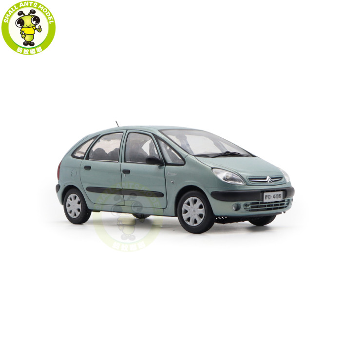 1/18 Citroen XSARA Picasso Diecast Model Toy Car Gifts For Friends Father