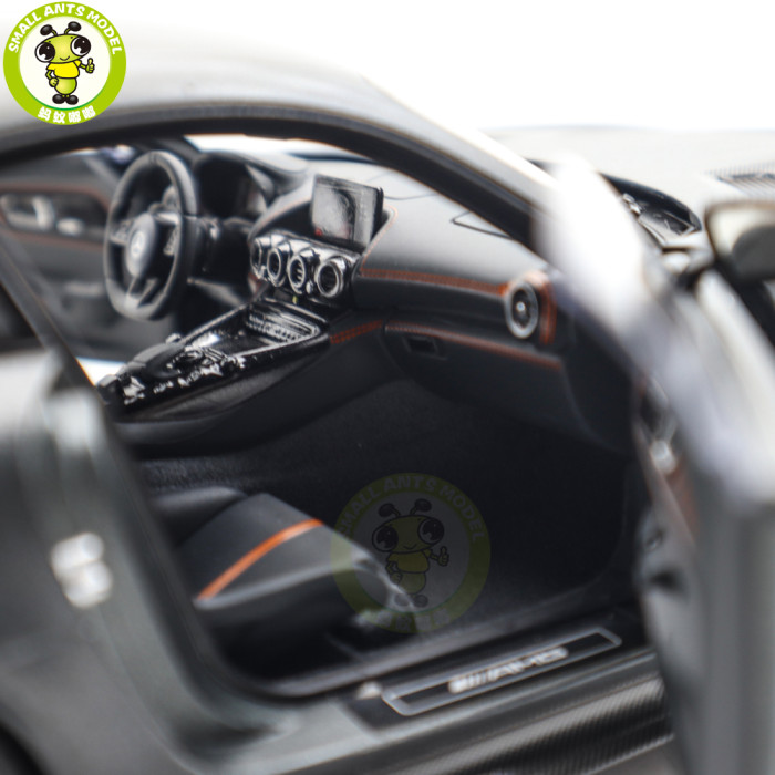 1/18 Minichamps Mercedes-AMG GT Black Series 2021 Diecast Model Toys Car Gifts For Father Friends