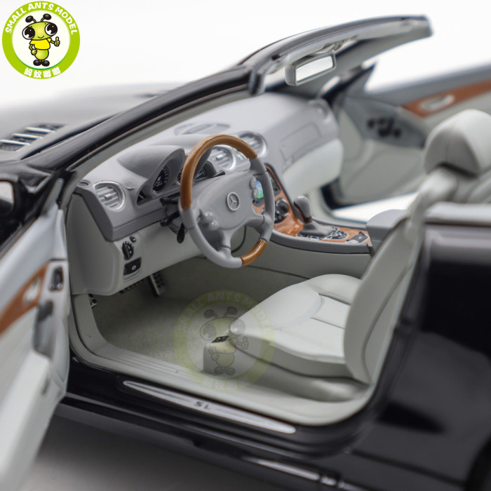 Mercedes-Benz SL500 2012 – Norev 1/18 – Modèle Réduit Métal Gris – 183590
