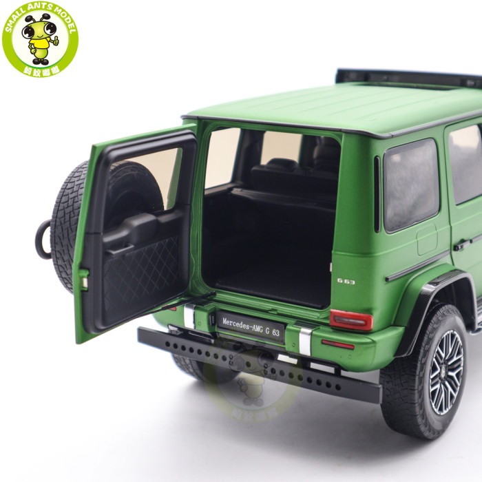 1/18 Mercedes-AMG G63 G Class 4×4² 2023 Almost Real 820821 Green Hell Magno Diecast Model Toy Car Gifts For Friends Father