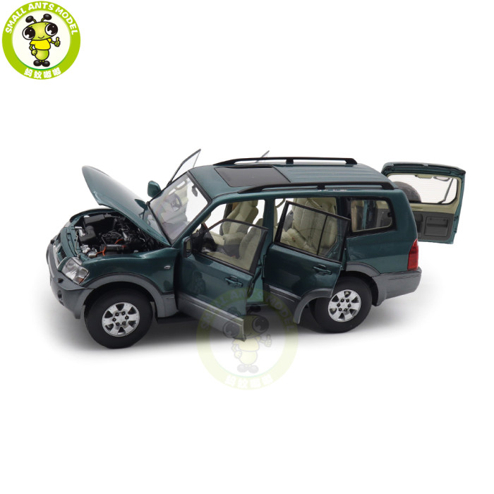 1/18 Mitsubishi PAJERO V73 YC MODEL Diecast Model Toy Car Gifts For Friends Father
