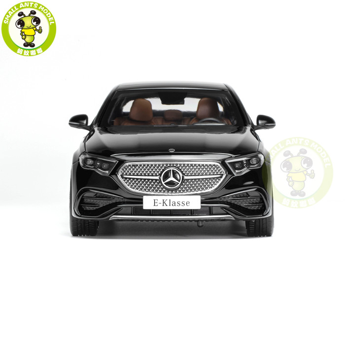 1/18 Iscale Mercedes Benz E Class E450 W214 Diecast Model Toy Car Gifts For Famliy Friends