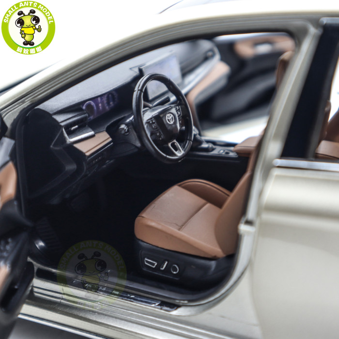 1/18 Toyota Camry 2024 9th Generation And Sport Version Diecast Model Toy Car Gifts For Friends Father