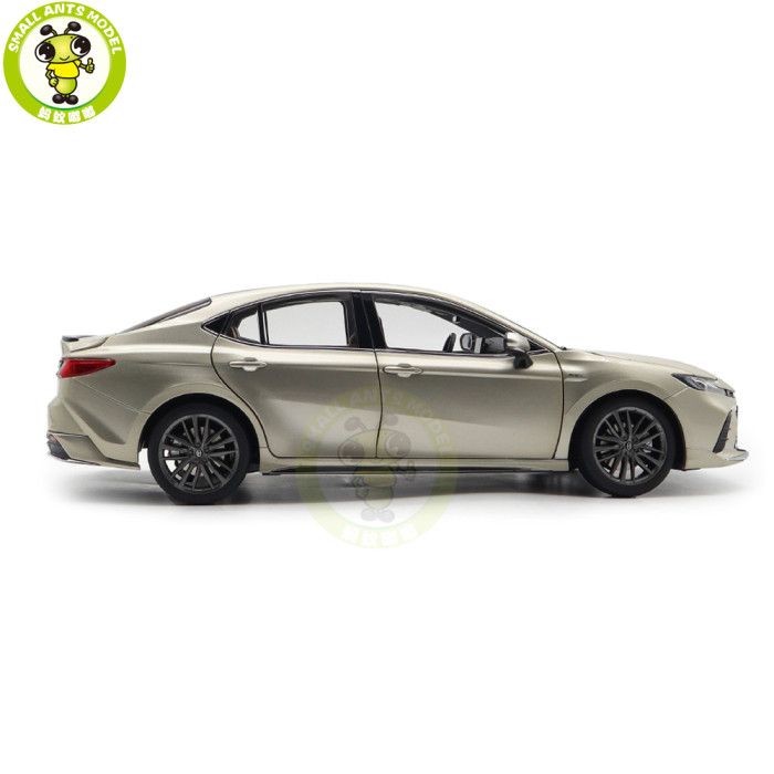 1/18 Toyota Camry 2024 9th Generation And Sport Version Diecast Model Toy Car Gifts For Friends Father